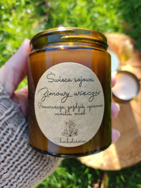 Świeca sojowa Zimowy wieczór Pomarańcza & goździk Chocholarnia Świeca sojowa Zimowy wieczór Pomarańcza & goździk Chocholarnia